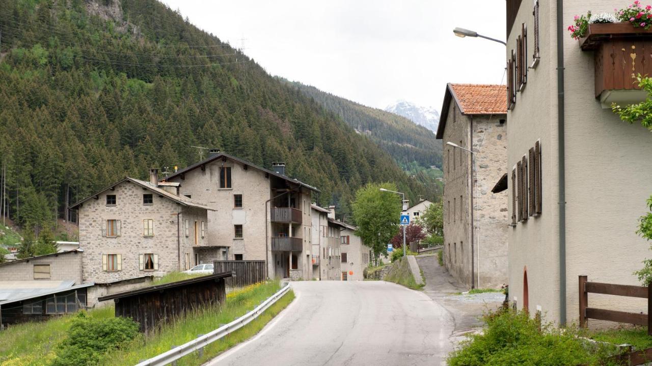 Italianway - Villa Tola Valdisotto Buitenkant foto